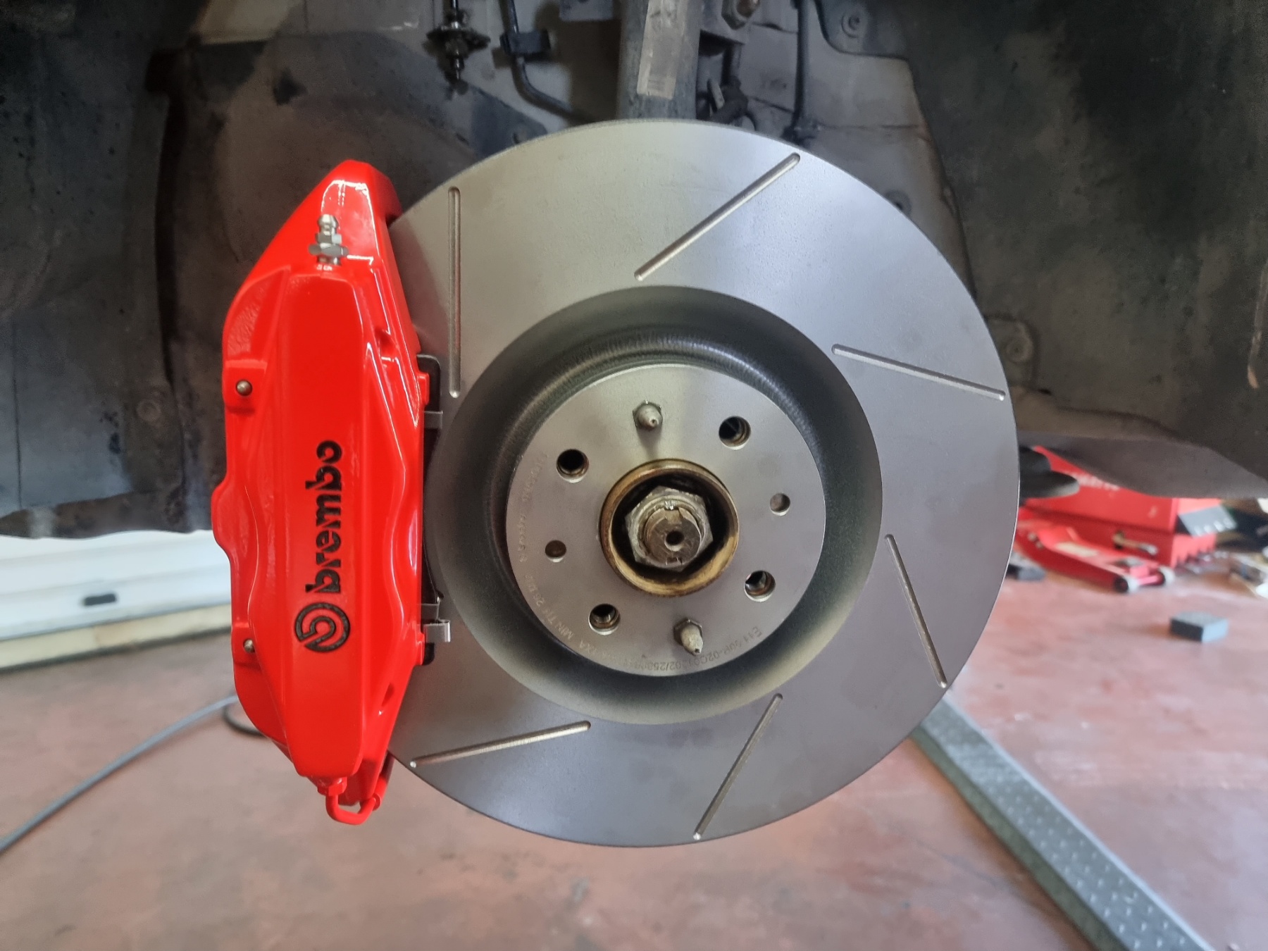 HyperBrake Motorsport Front 4pot Big Brake Kit without calipers for Fiat Bravo II for Brembo calipers from Alfa Romeo 159 TBi/Renault Megane RS and monoblock brake discs 330x28mm - Image 4